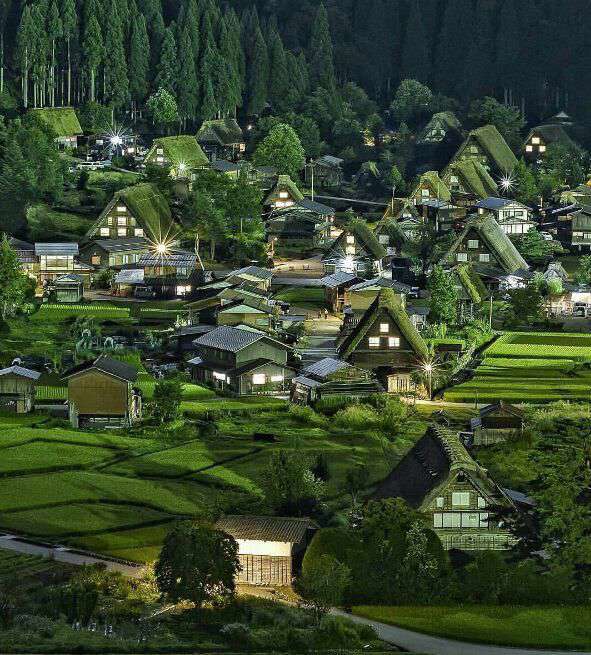 دهکده شیراکاو در ژاپن
